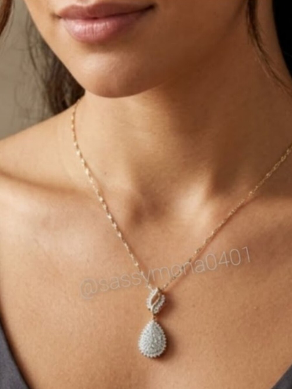 10k Gold Teardrop Round Baguette Diamonds Dangle Pendant Necklace SUN 18in